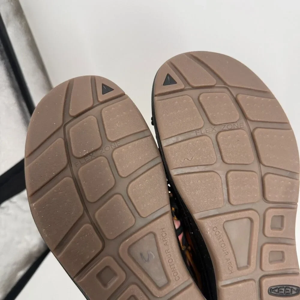 KEEN Sandals Uneek 2 Open Toe Woven Water Hike Outdoor Gorpcore Mens Size 9.5